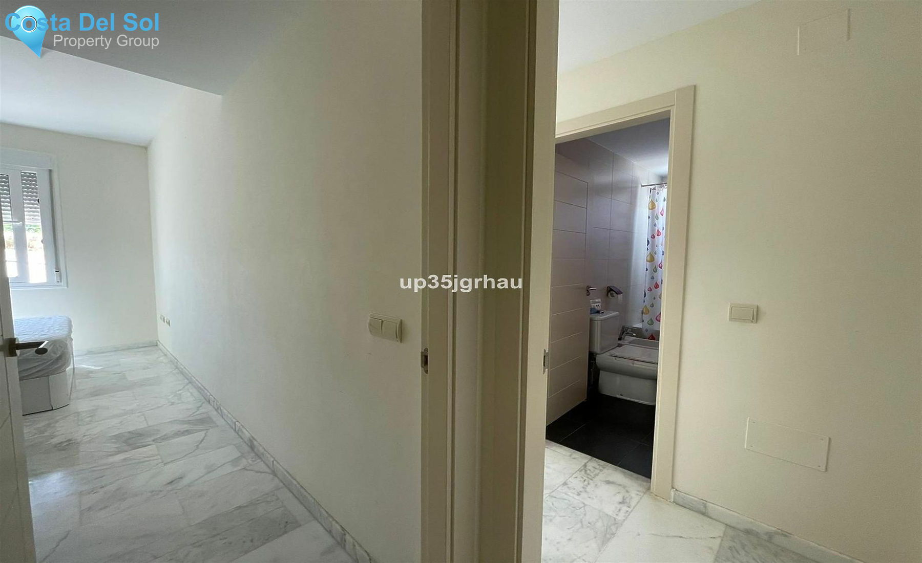 Middle Floor Apartment in Estepona-1158581