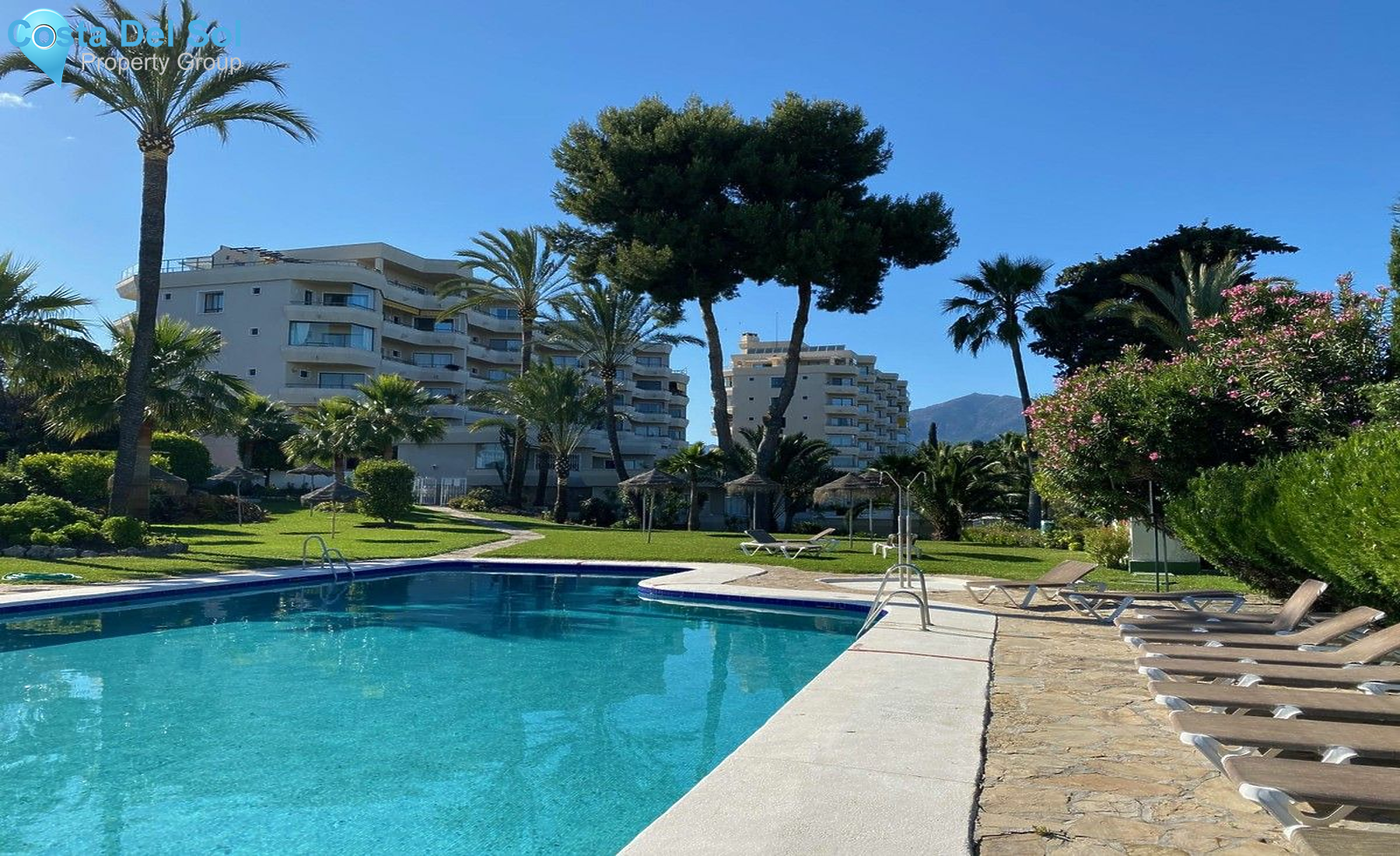 Middle Floor Apartment in Estepona