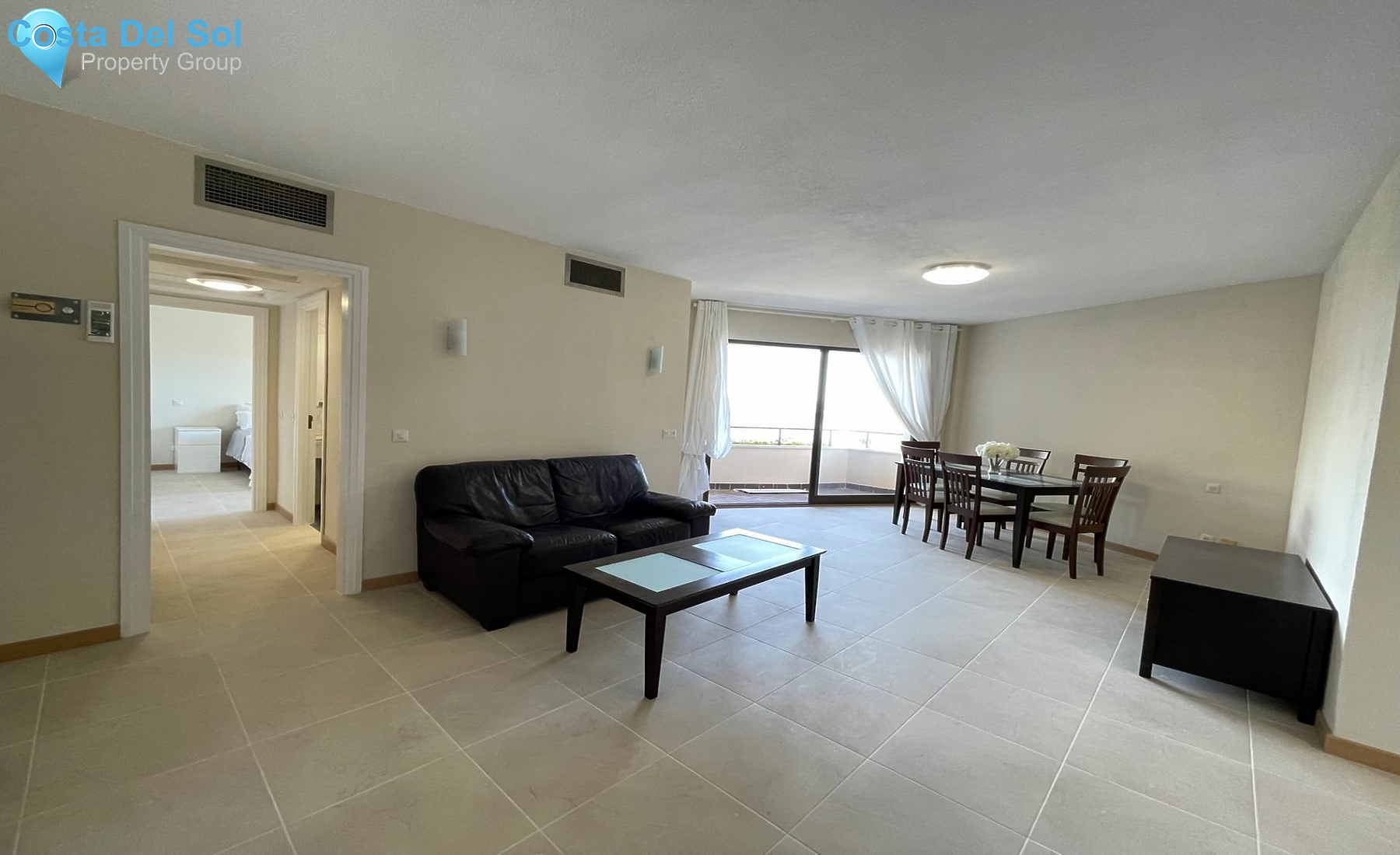 Middle Floor Apartment in Estepona-1159604