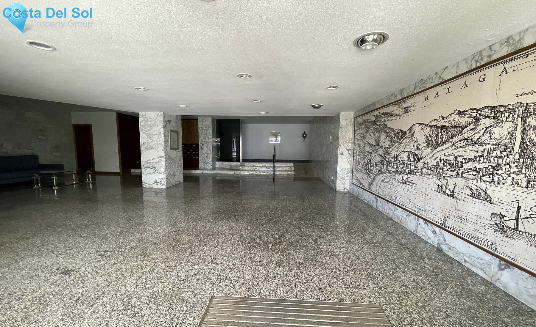 Middle Floor Apartment in Estepona-1159605