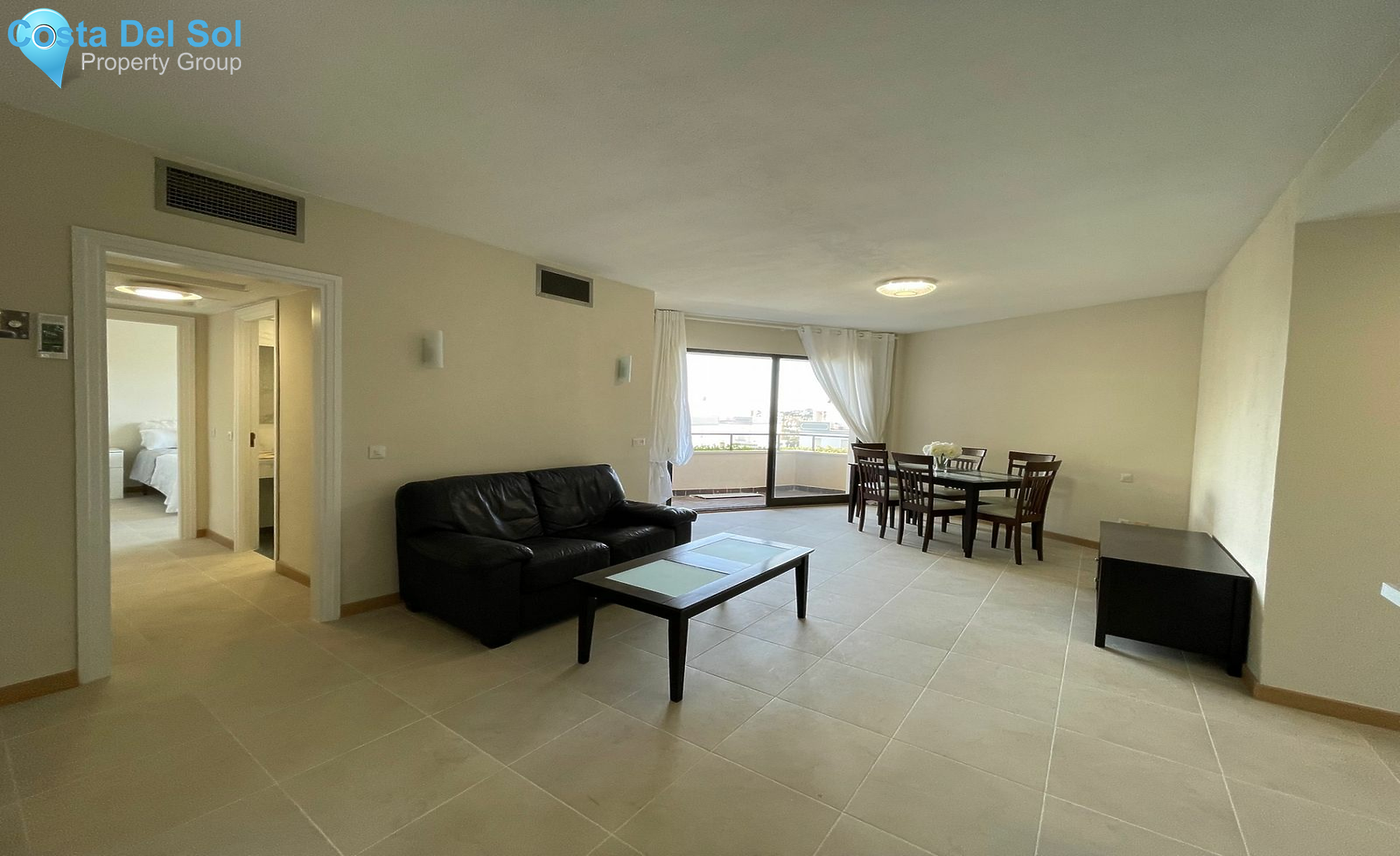 Middle Floor Apartment in Estepona-1159608