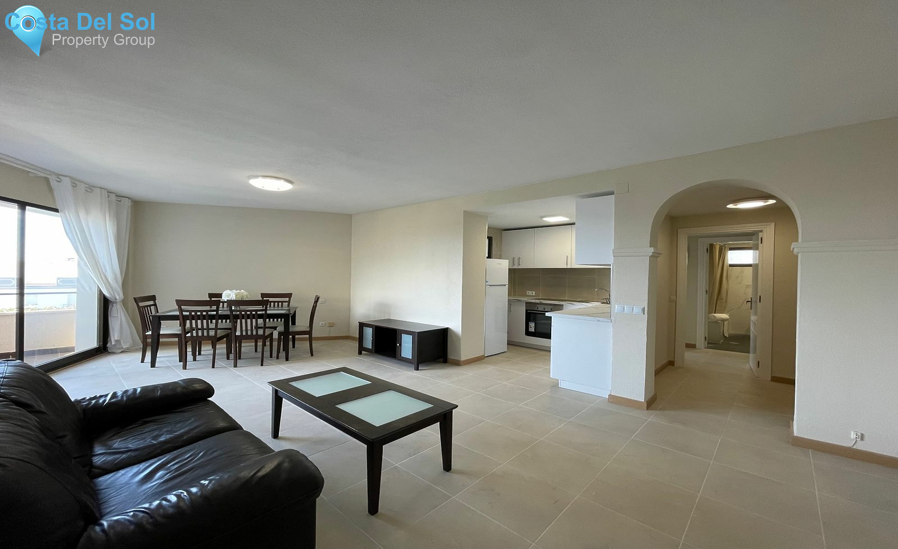 Middle Floor Apartment in Estepona-1159609