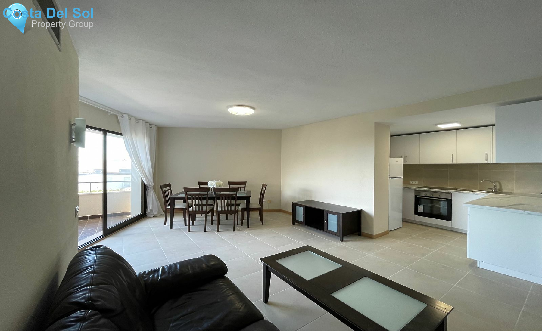 Middle Floor Apartment in Estepona-1159597