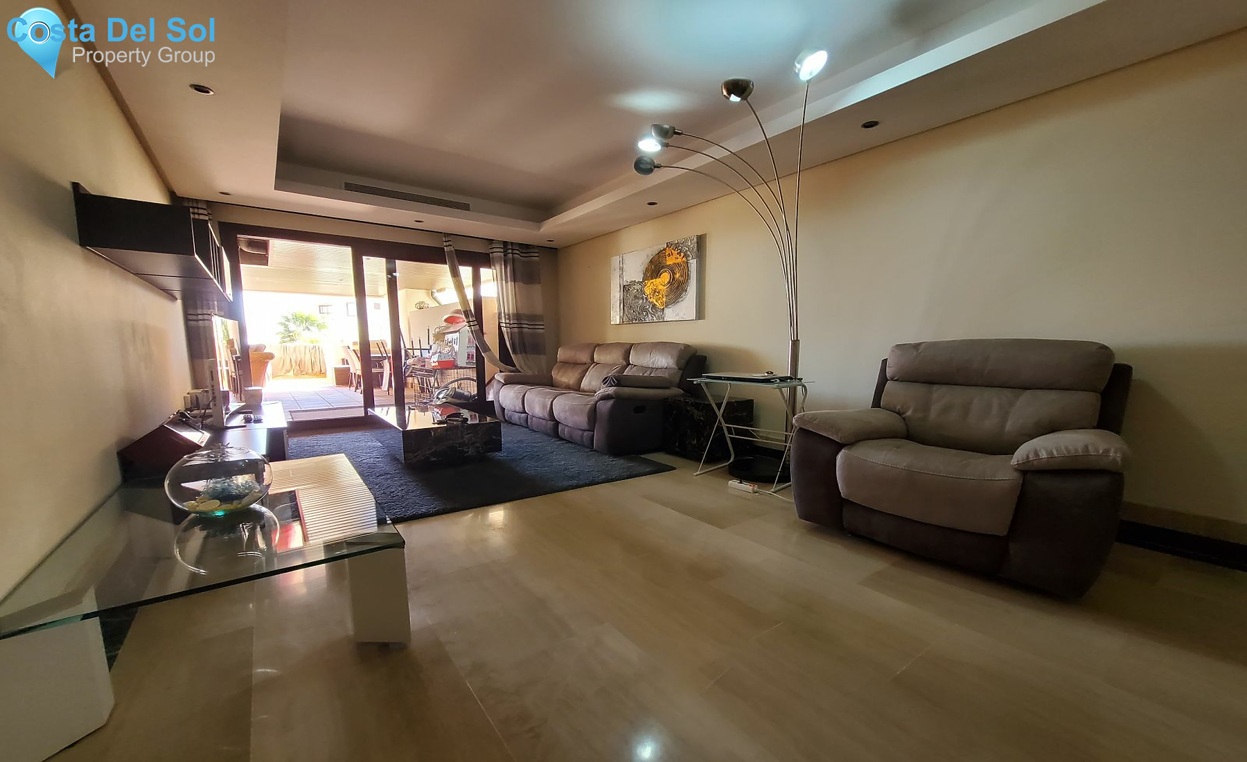 Middle Floor Apartment in Estepona-1160701