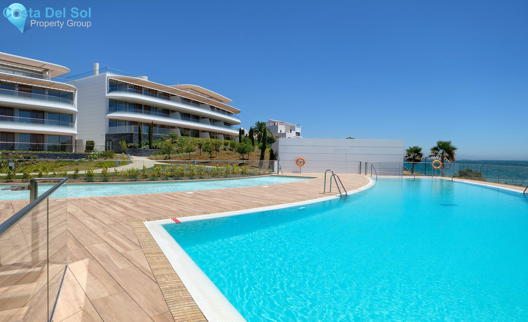 Middle Floor Apartment in Estepona-1162790