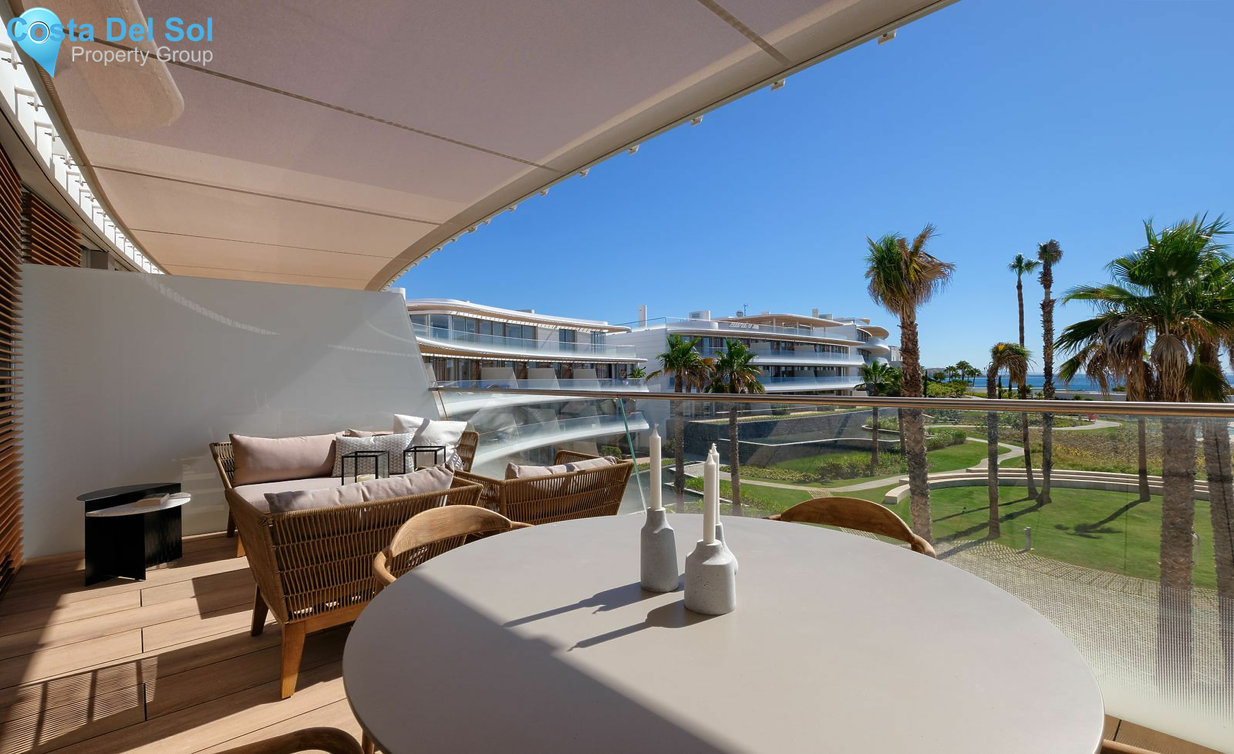 Middle Floor Apartment in Estepona-1162793