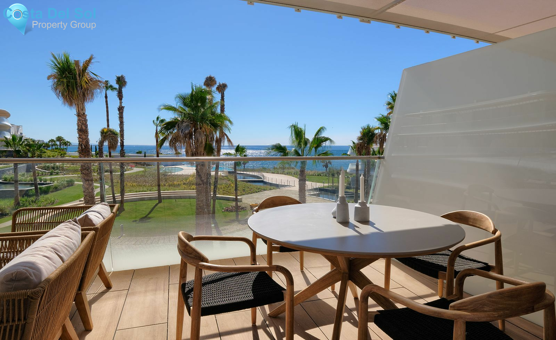 Middle Floor Apartment in Estepona-1162778
