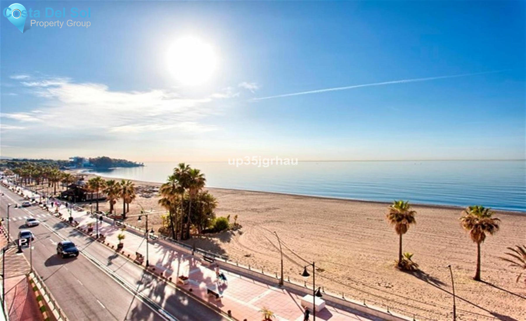 Middle Floor Apartment in Estepona