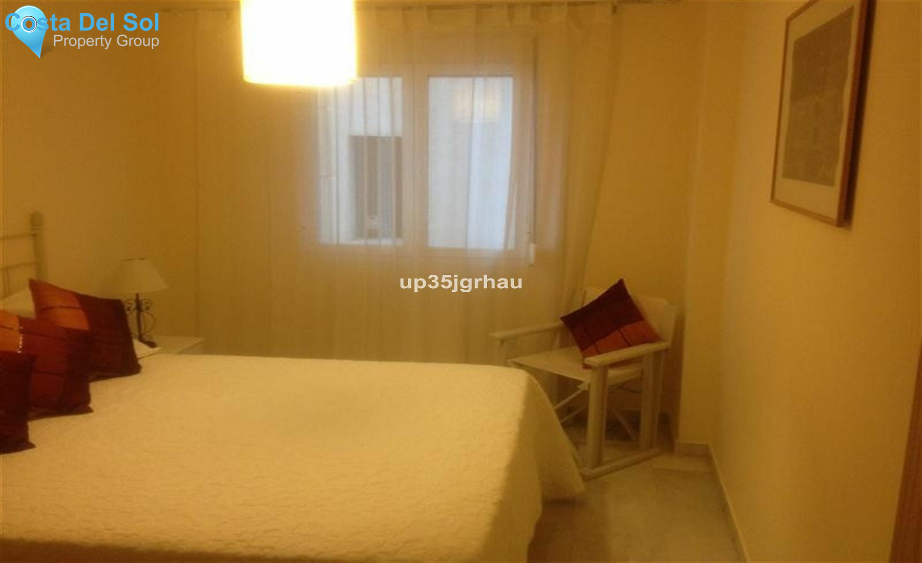 Middle Floor Apartment in Estepona-1166214