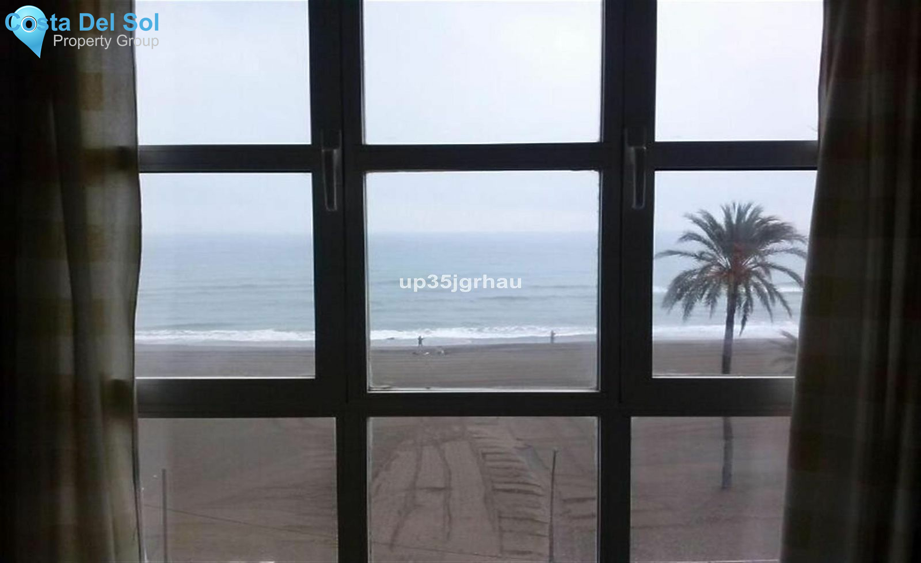Middle Floor Apartment in Estepona-1166216
