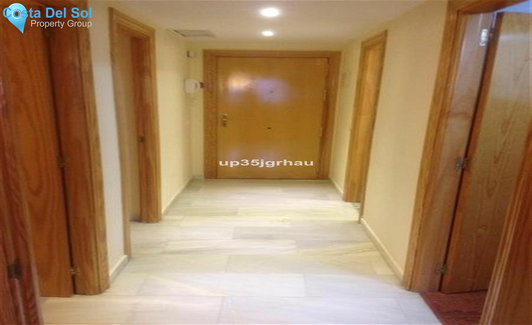 Middle Floor Apartment in Estepona-1166209