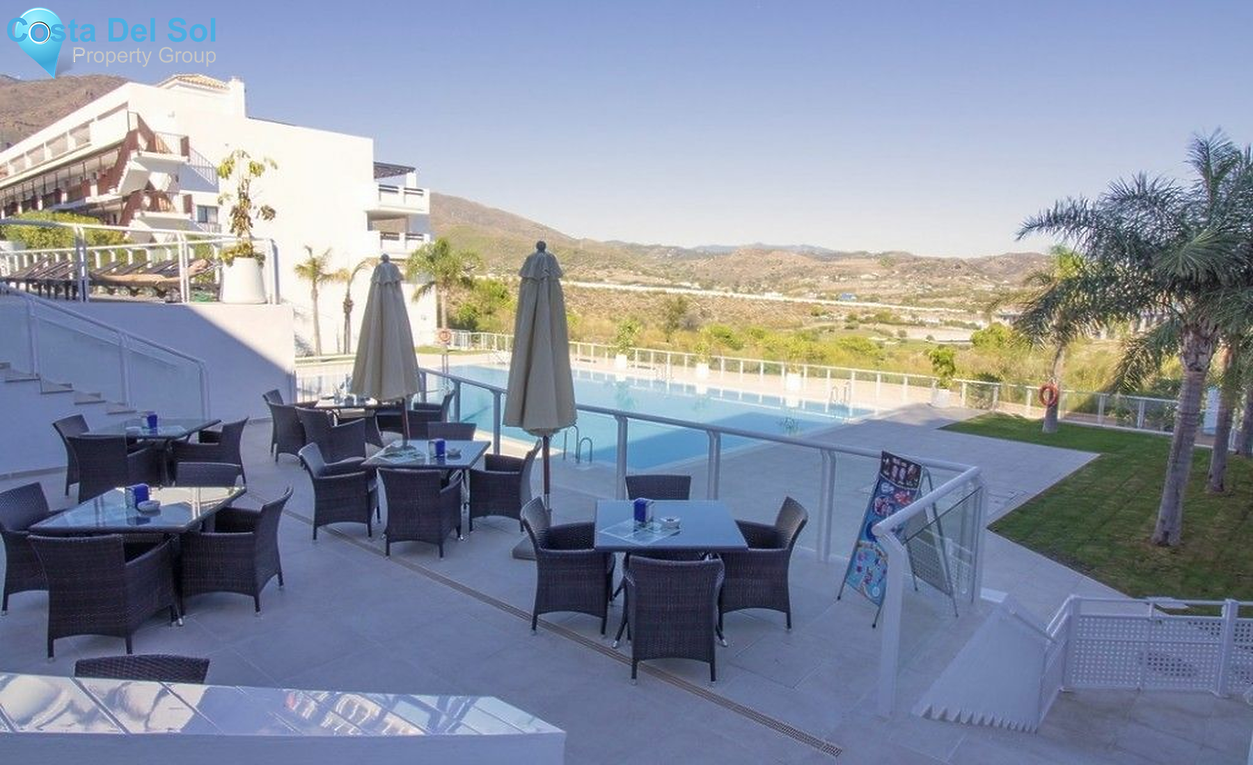Middle Floor Apartment in Estepona