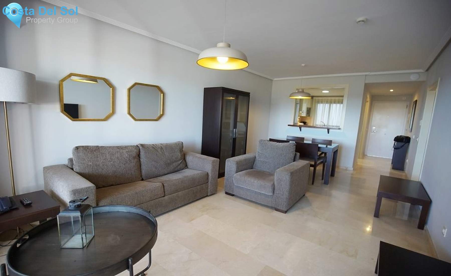Middle Floor Apartment in Estepona-1170034