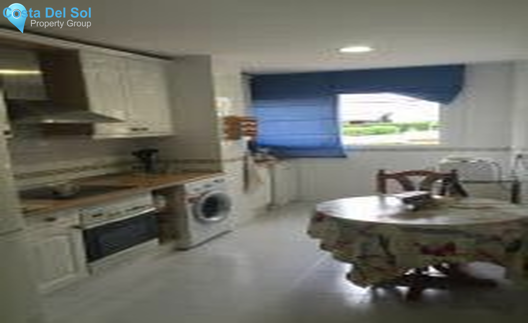 Middle Floor Apartment in Estepona-1175206