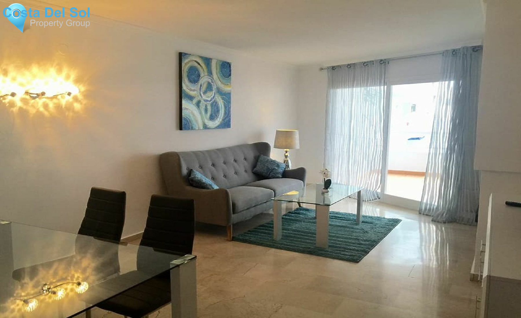 Middle Floor Apartment in Estepona