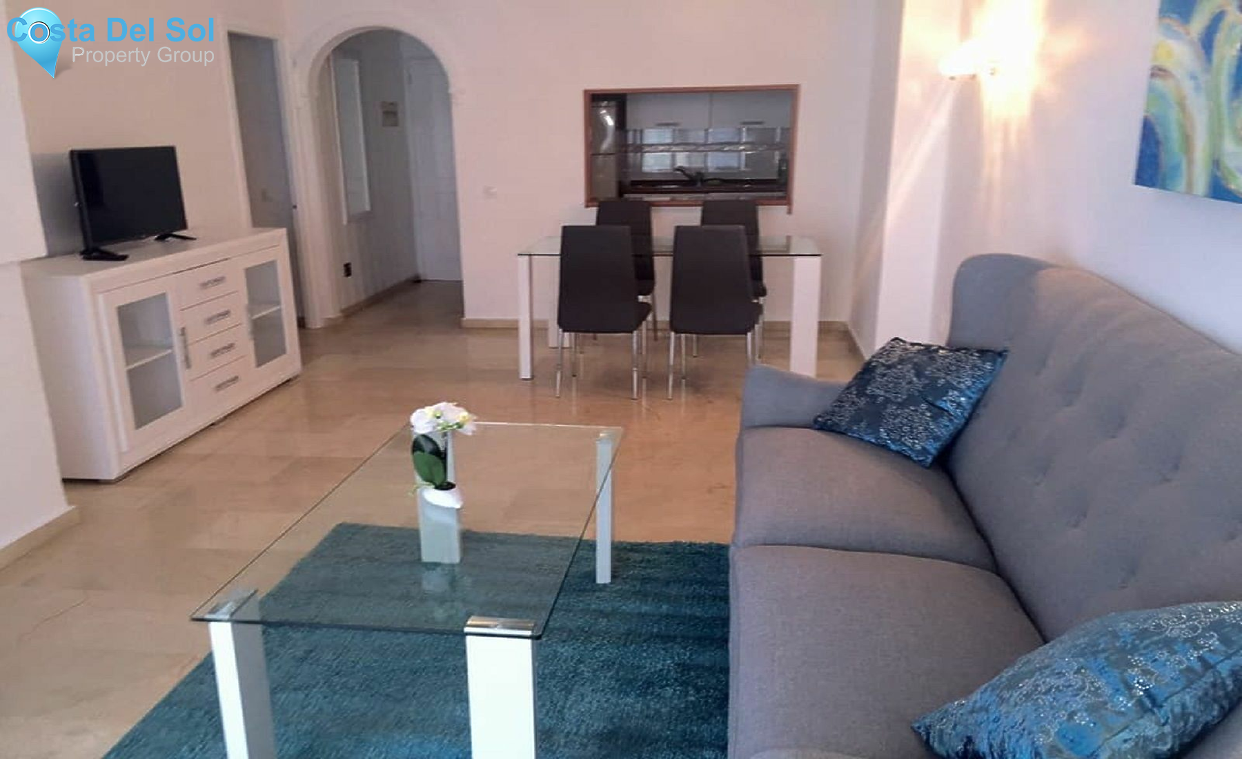 Middle Floor Apartment in Estepona-1185902