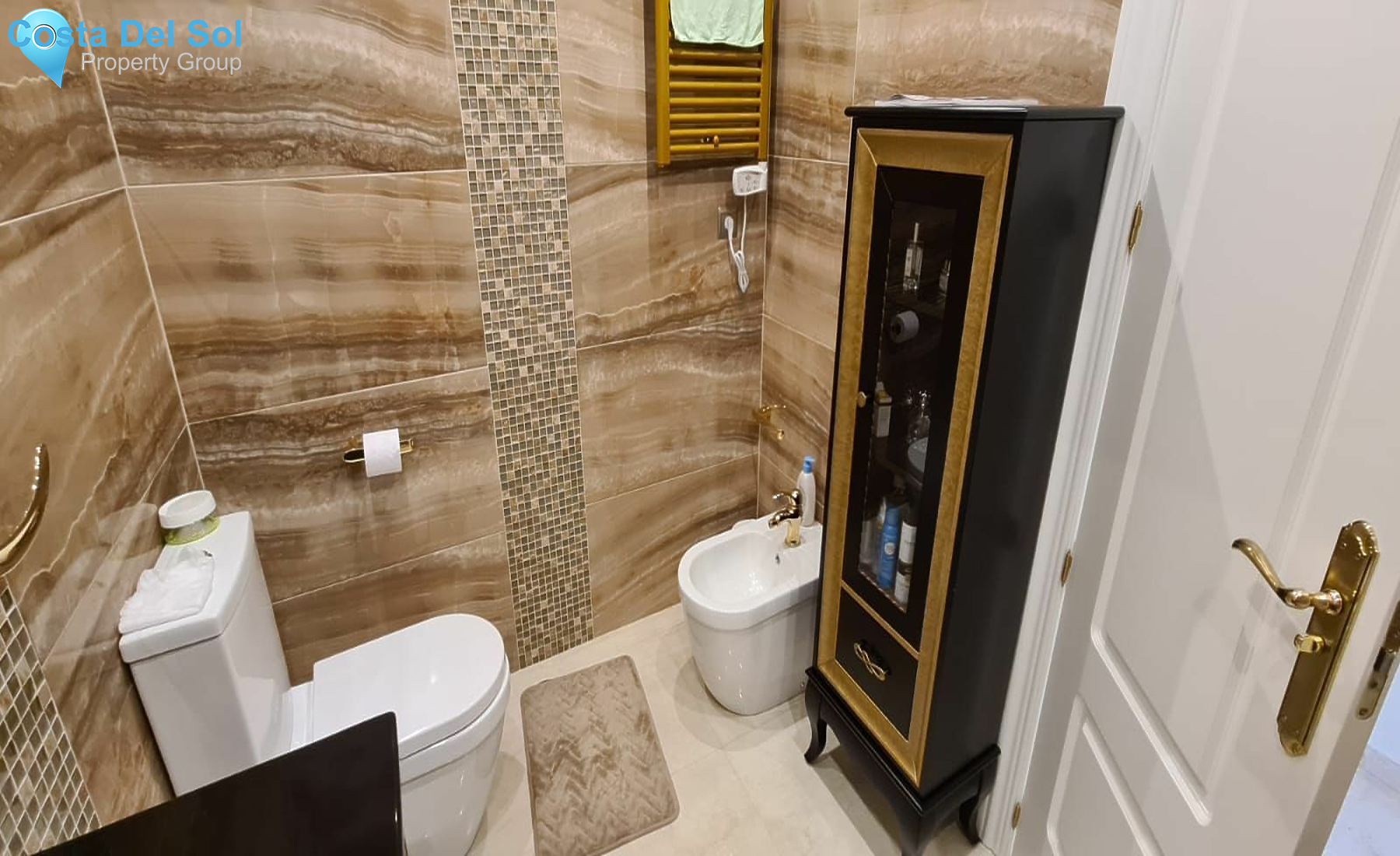 Middle Floor Apartment in Estepona-1186912