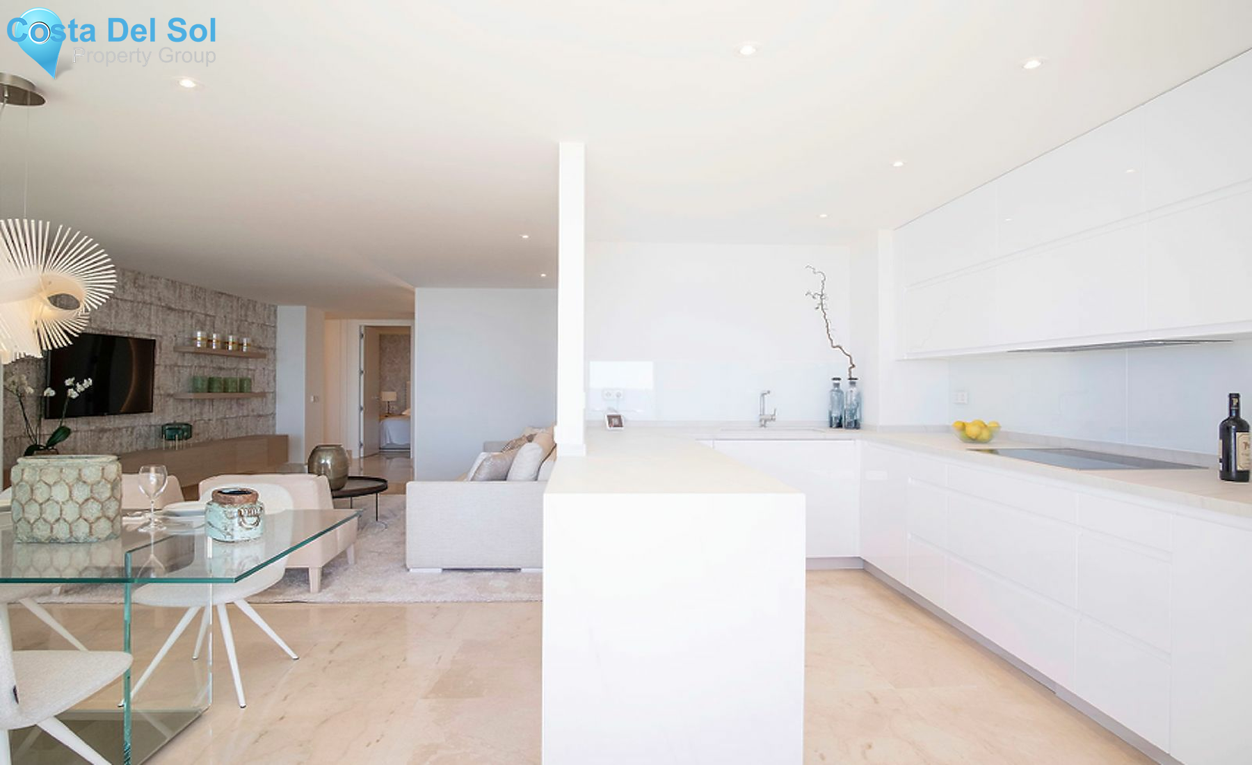 Middle Floor Apartment in Estepona-1196483