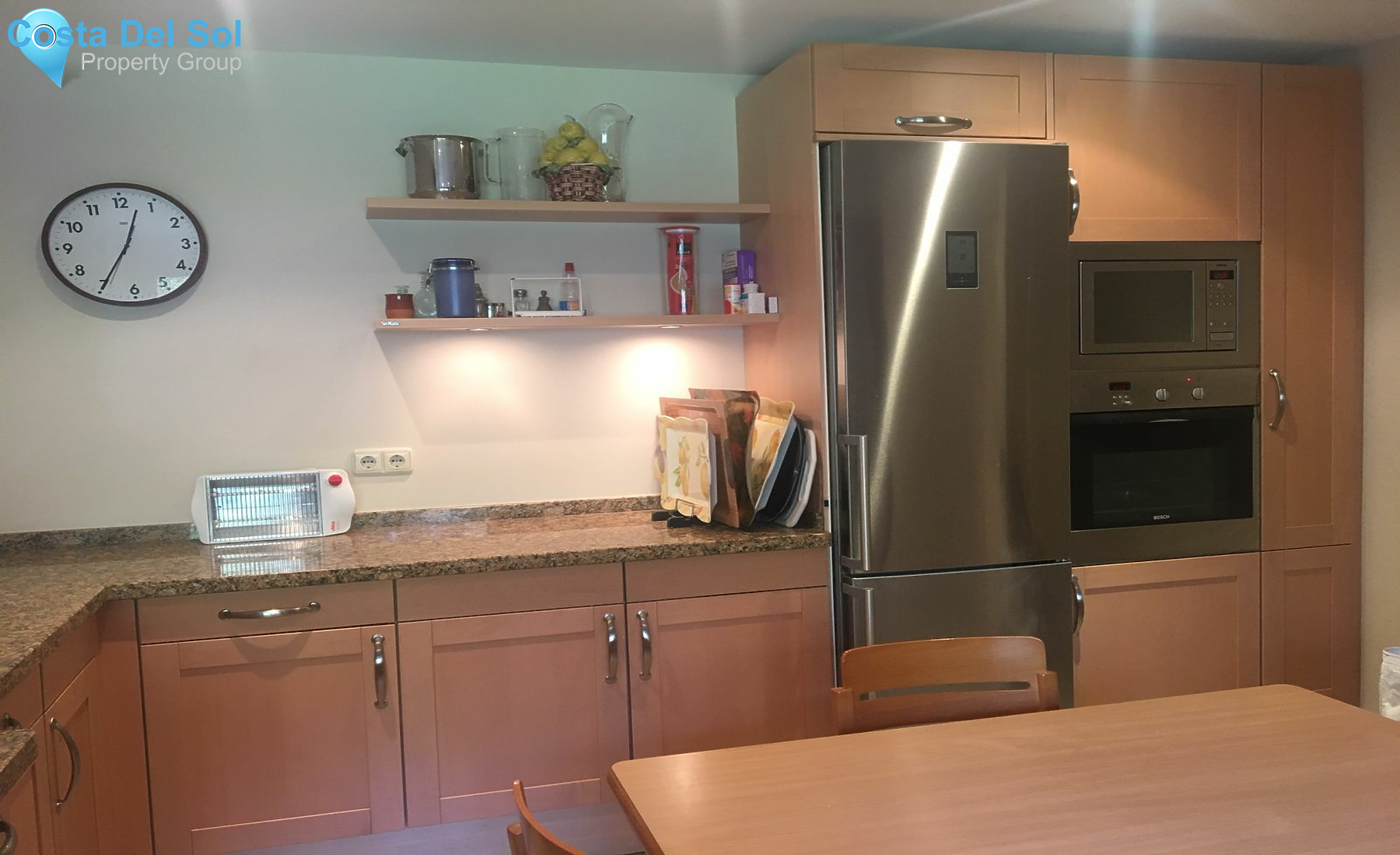 Middle Floor Apartment in Estepona-1197111