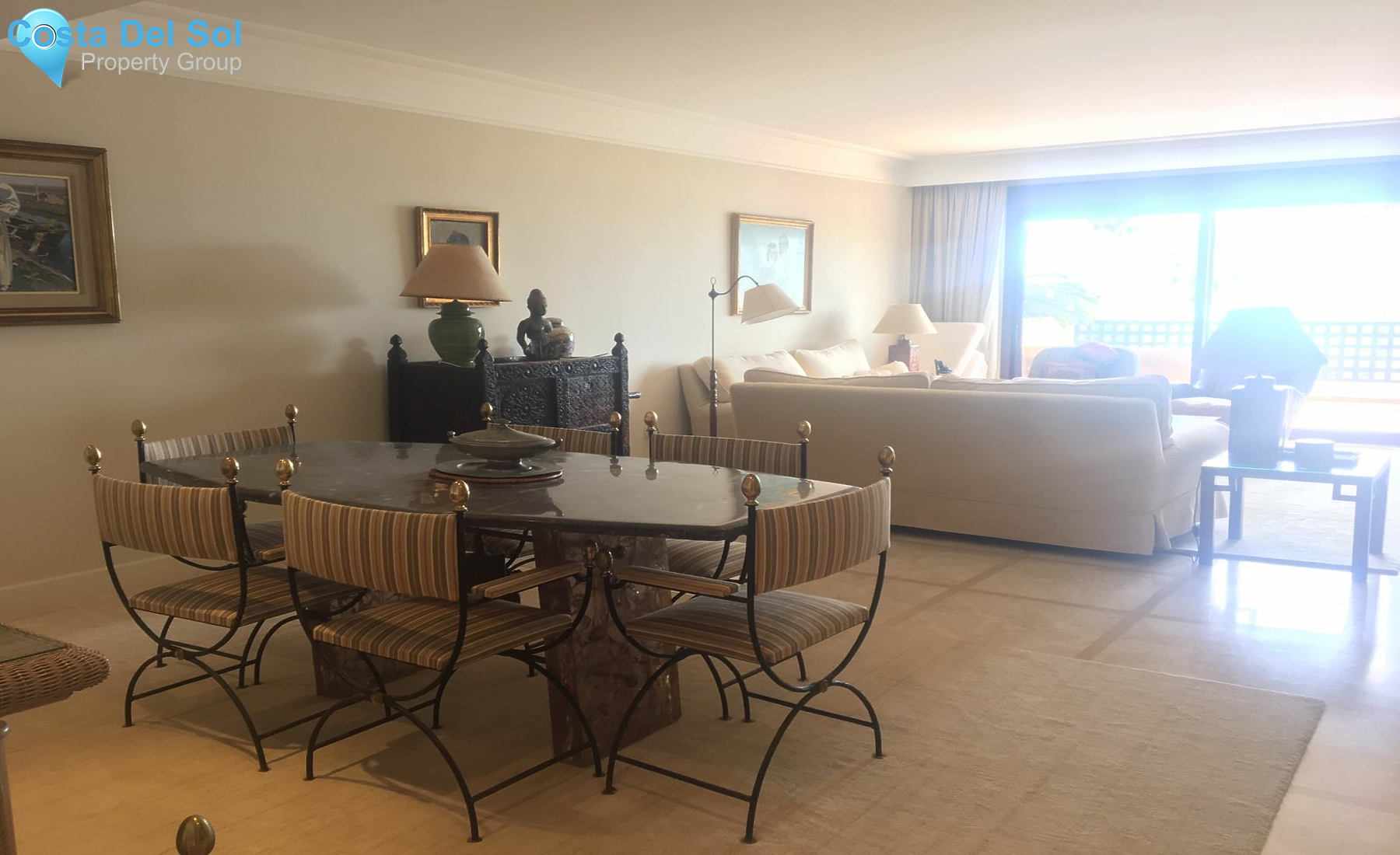 Middle Floor Apartment in Estepona-1197115