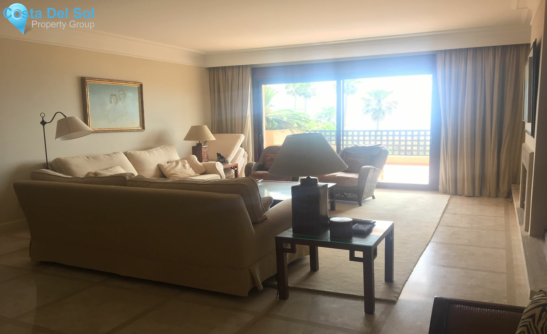 Middle Floor Apartment in Estepona-1197101