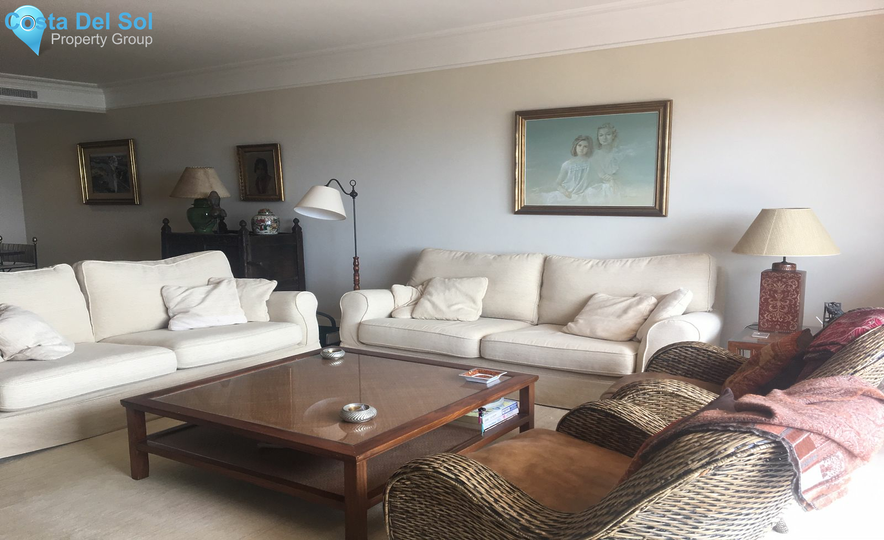 Middle Floor Apartment in Estepona-1197106