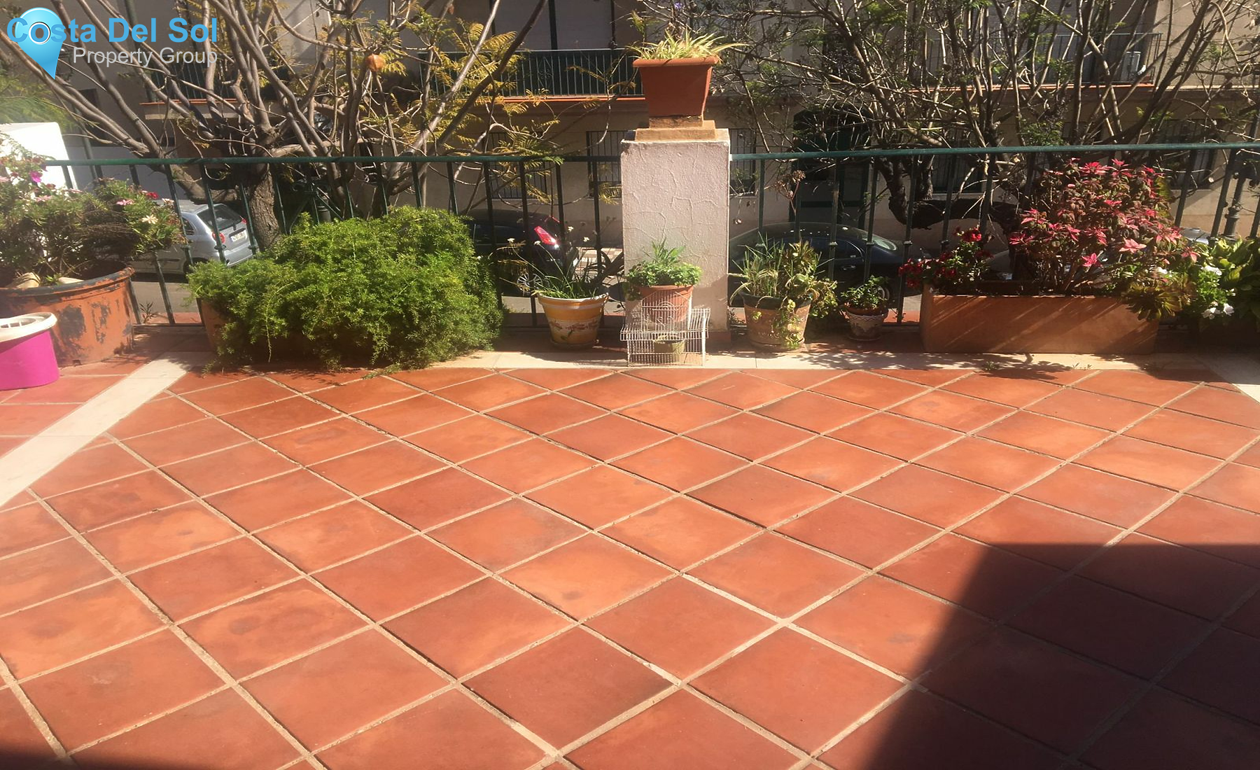 Middle Floor Apartment in Estepona-1199719