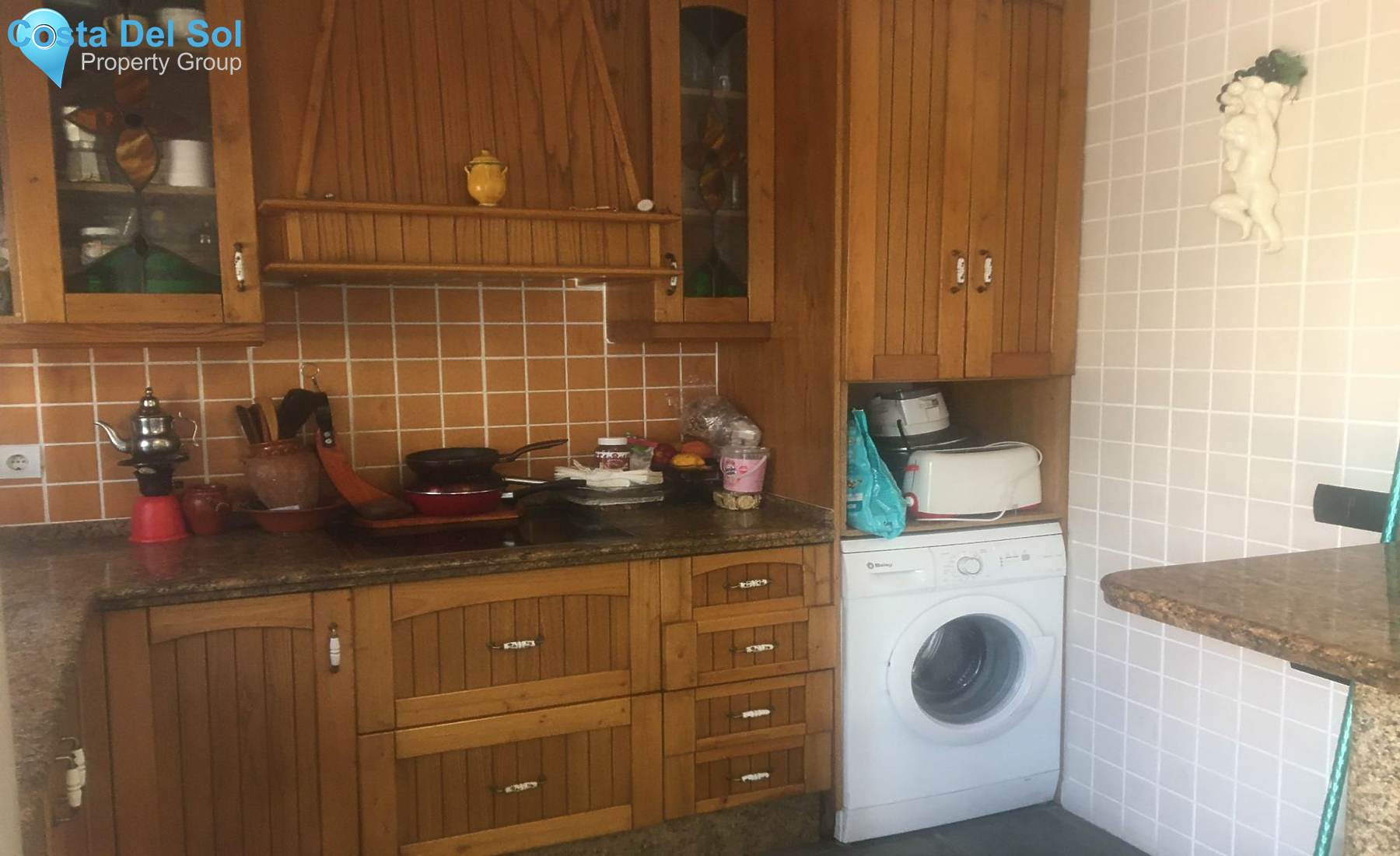 Middle Floor Apartment in Estepona-1199725