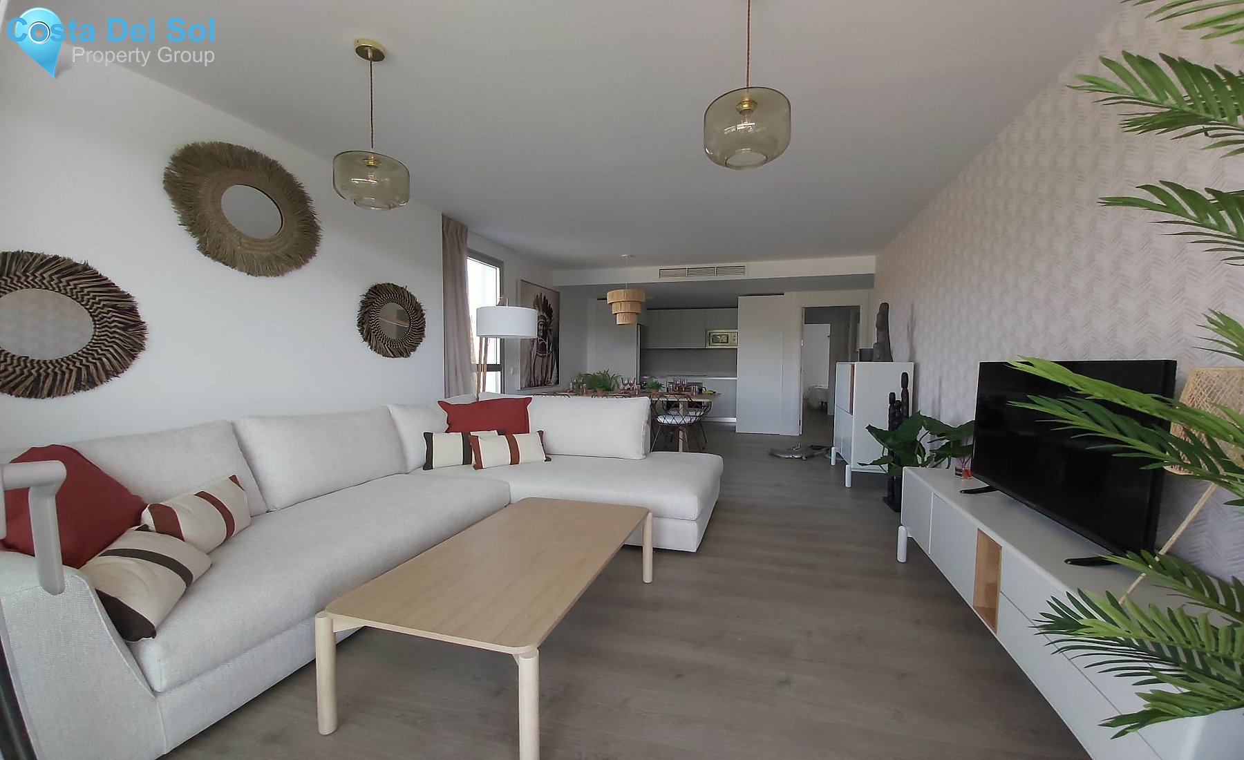 Middle Floor Apartment in Estepona-1200882