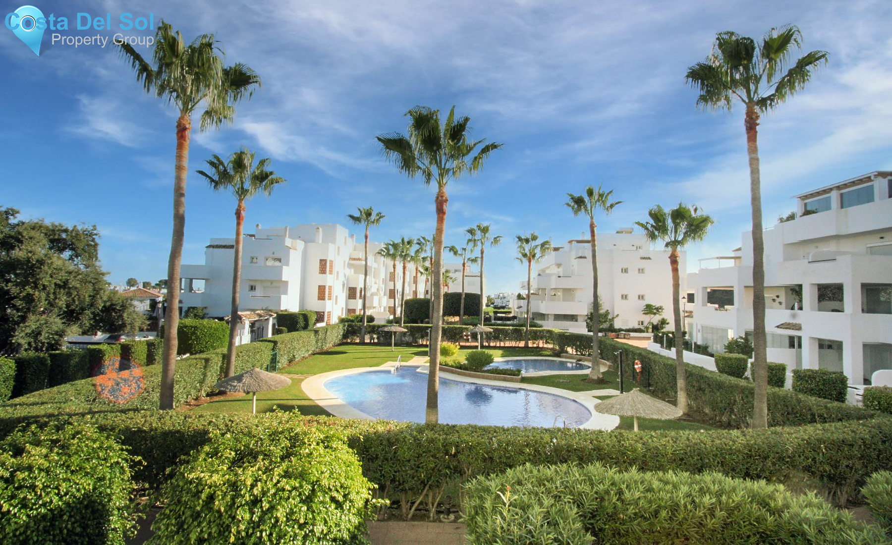 Middle Floor Apartment in Estepona-1205190