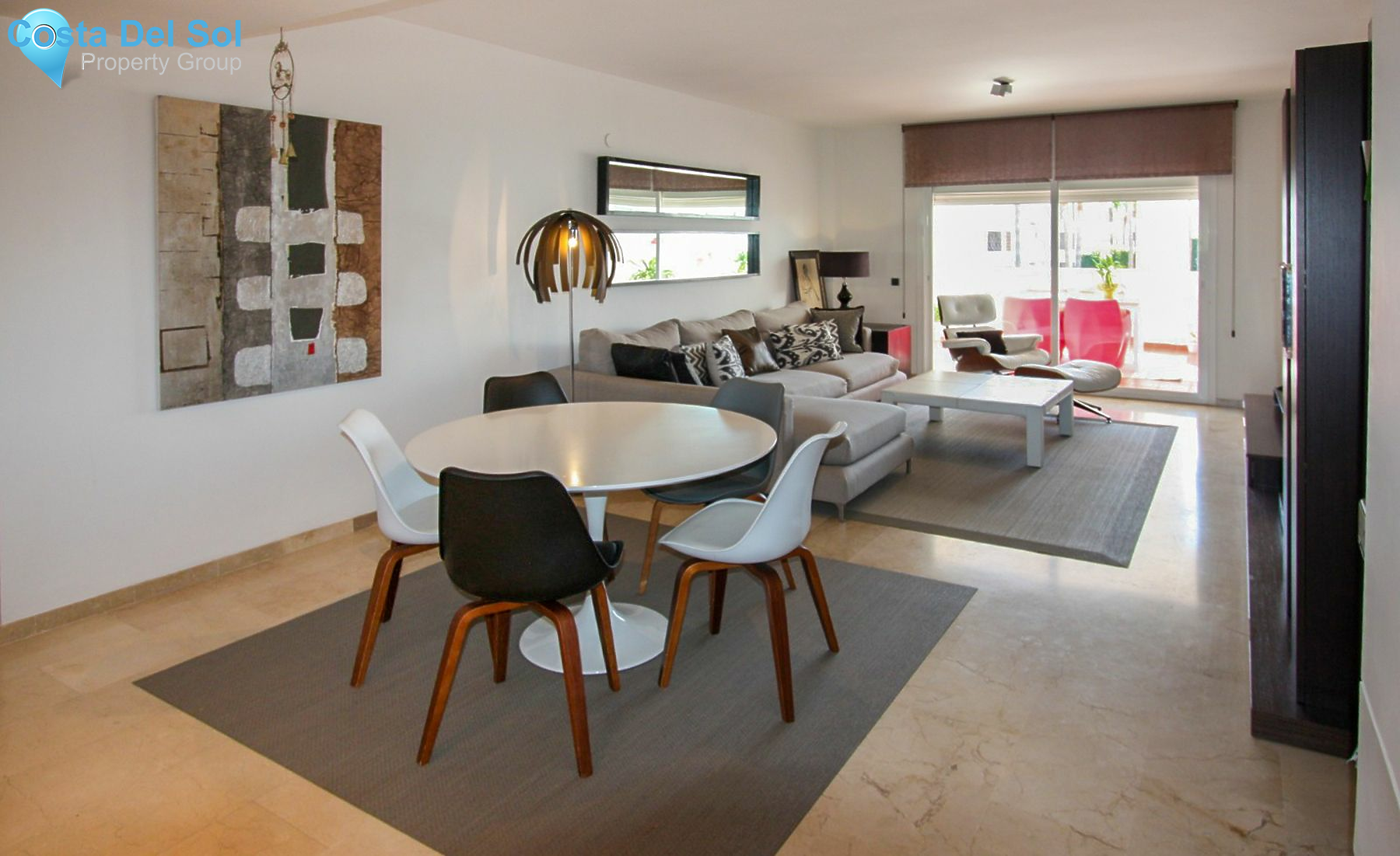 Middle Floor Apartment in Estepona-1205177