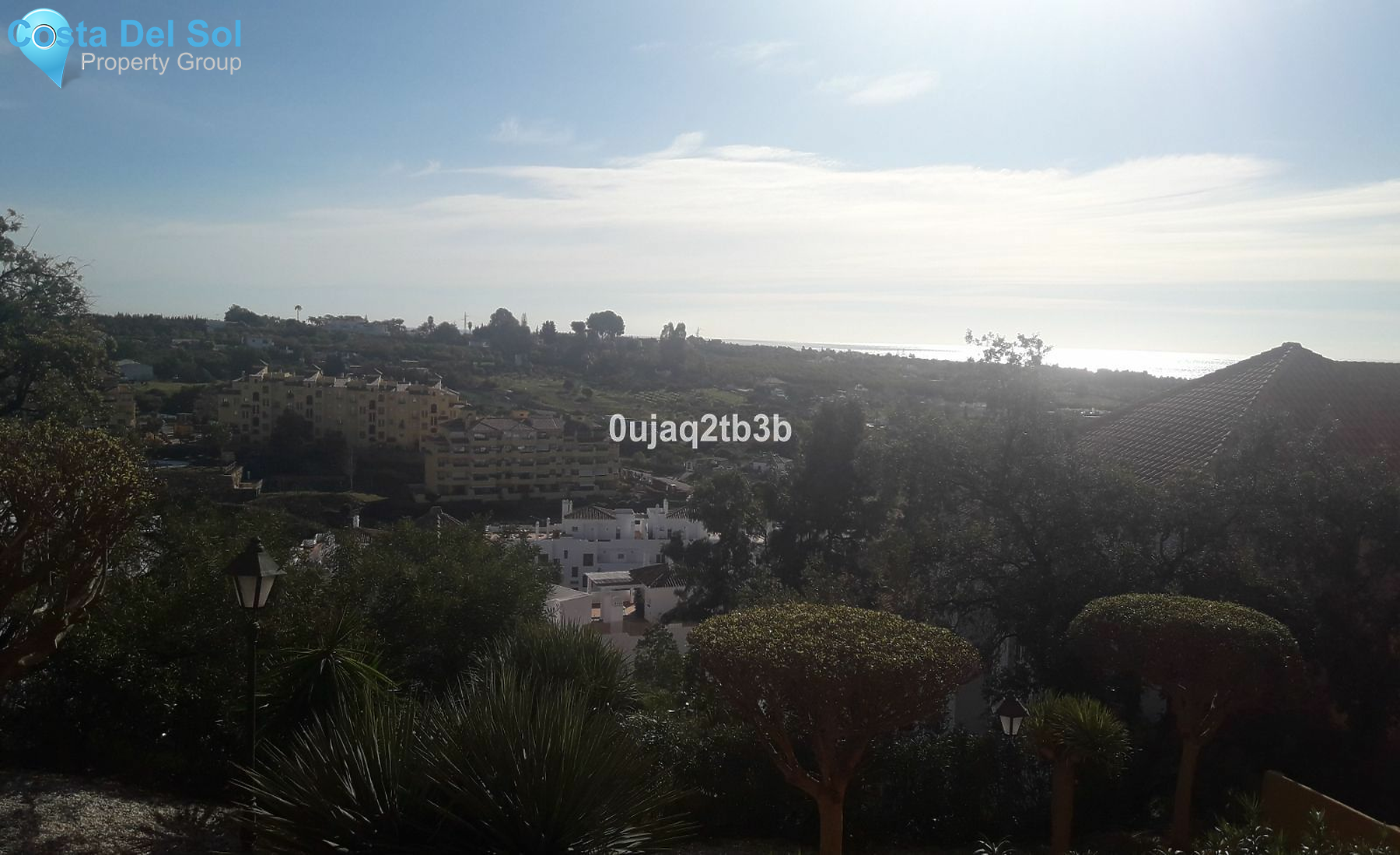 Middle Floor Apartment in Estepona-1215549