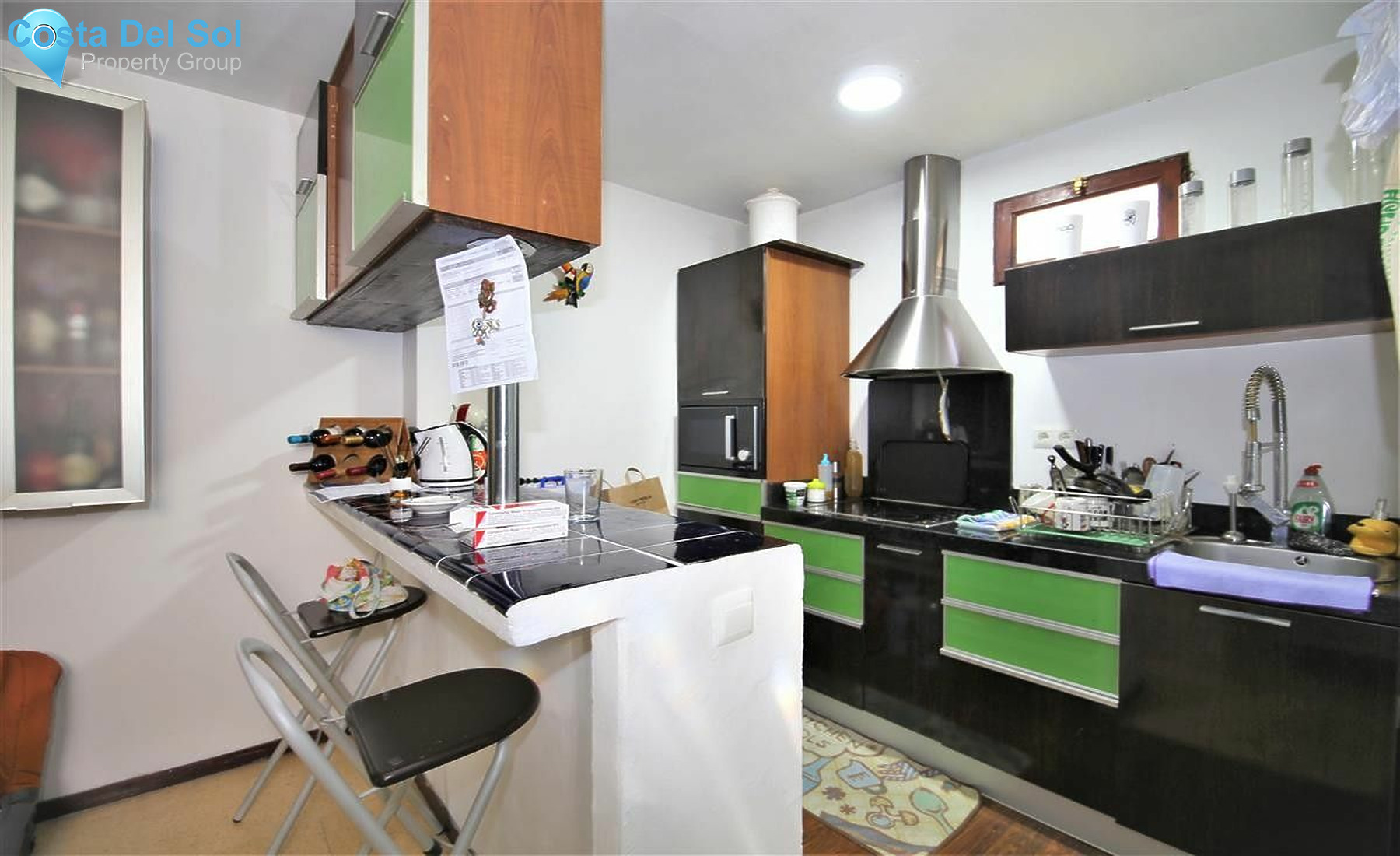 Middle Floor Apartment in Estepona-1215765