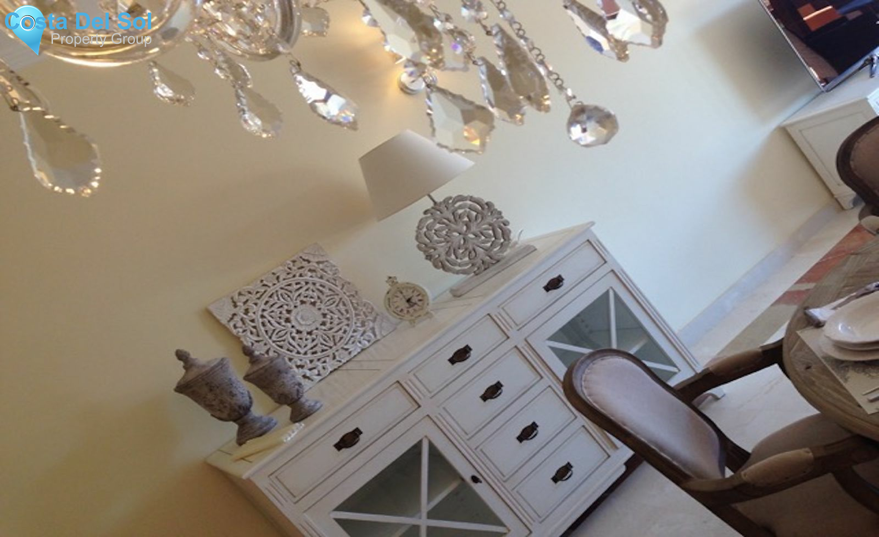 Middle Floor Apartment in Estepona-1218894