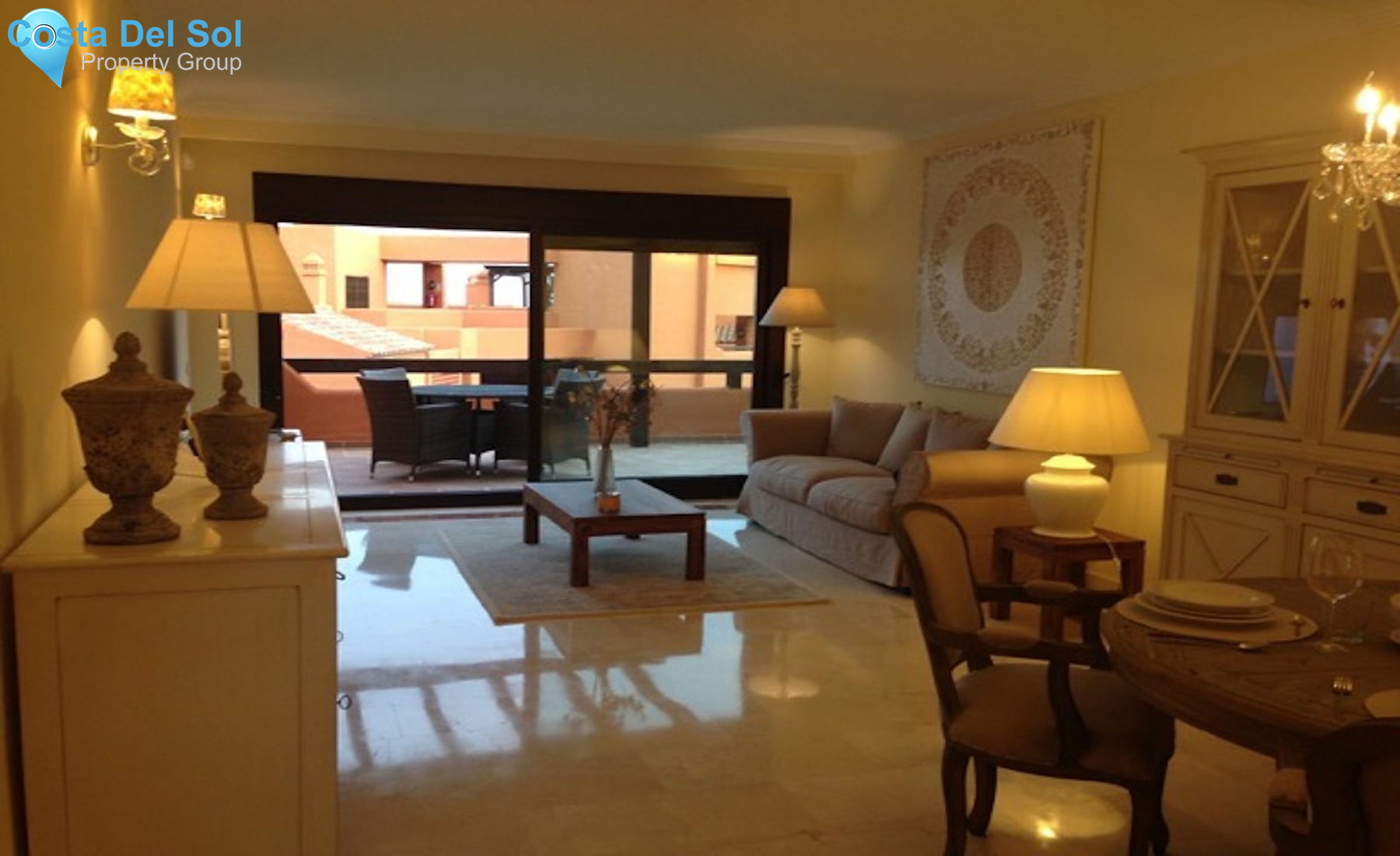 Middle Floor Apartment in Estepona-1218880