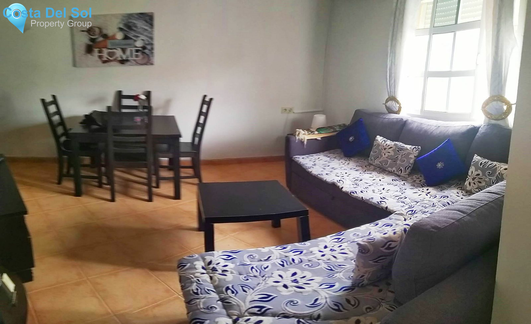 Middle Floor Apartment in Estepona-1224209