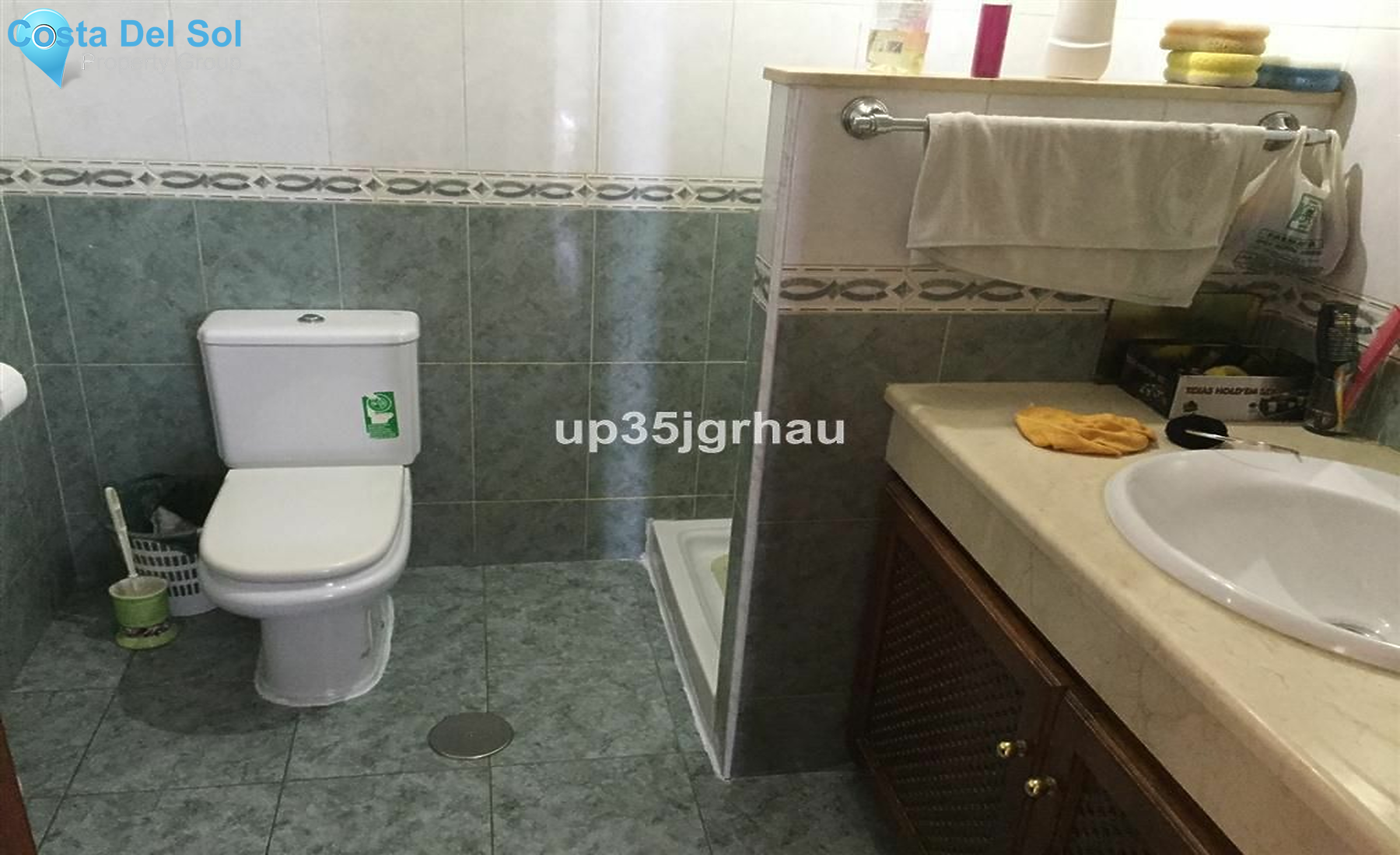 Middle Floor Apartment in Estepona-1228046