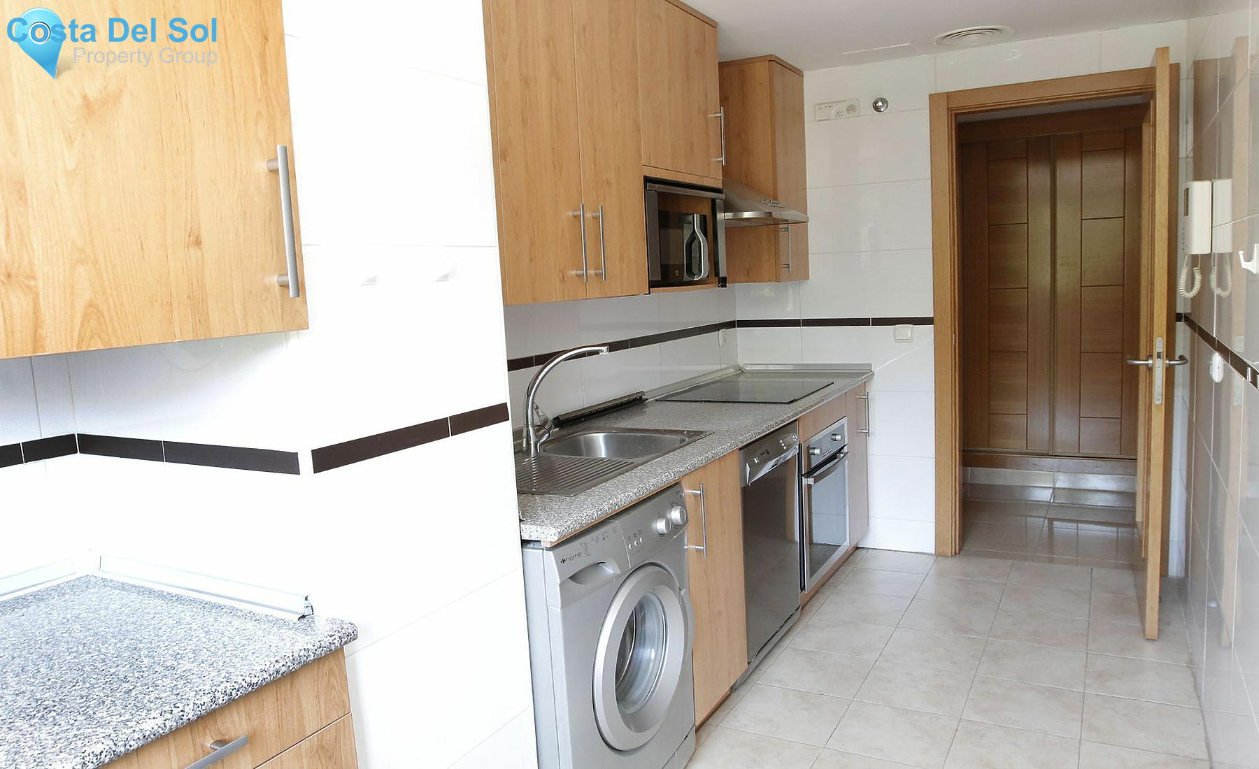 Middle Floor Apartment in Estepona-1386084