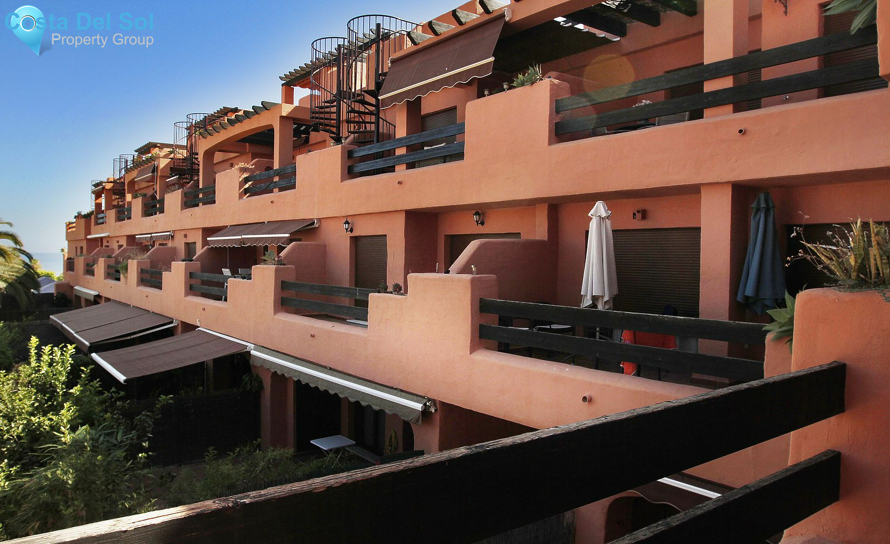 Middle Floor Apartment in Estepona-1386073
