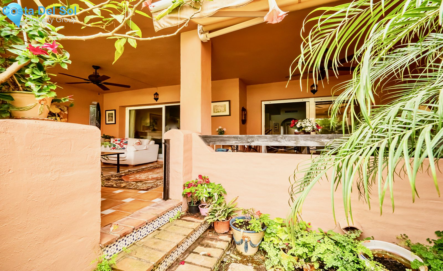 Ground Floor Apartment in Estepona-1387883