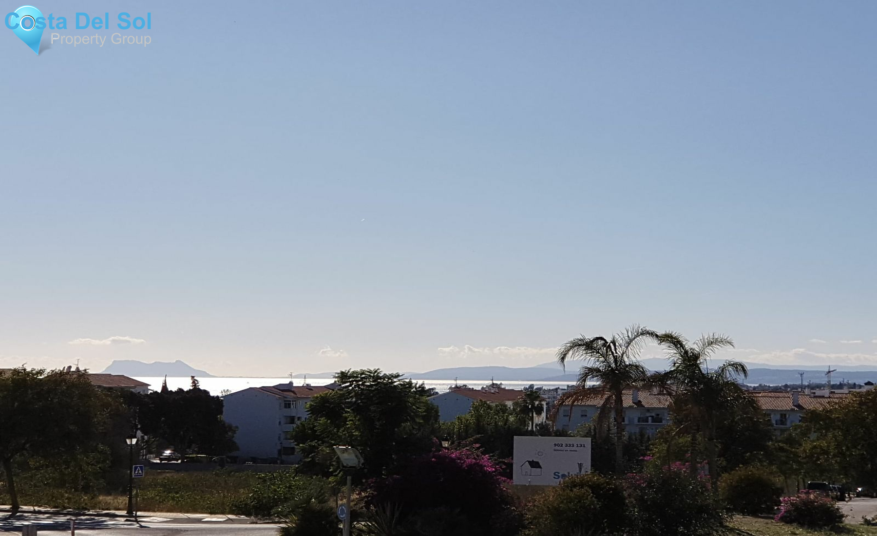 Middle Floor Apartment in Estepona-1388975