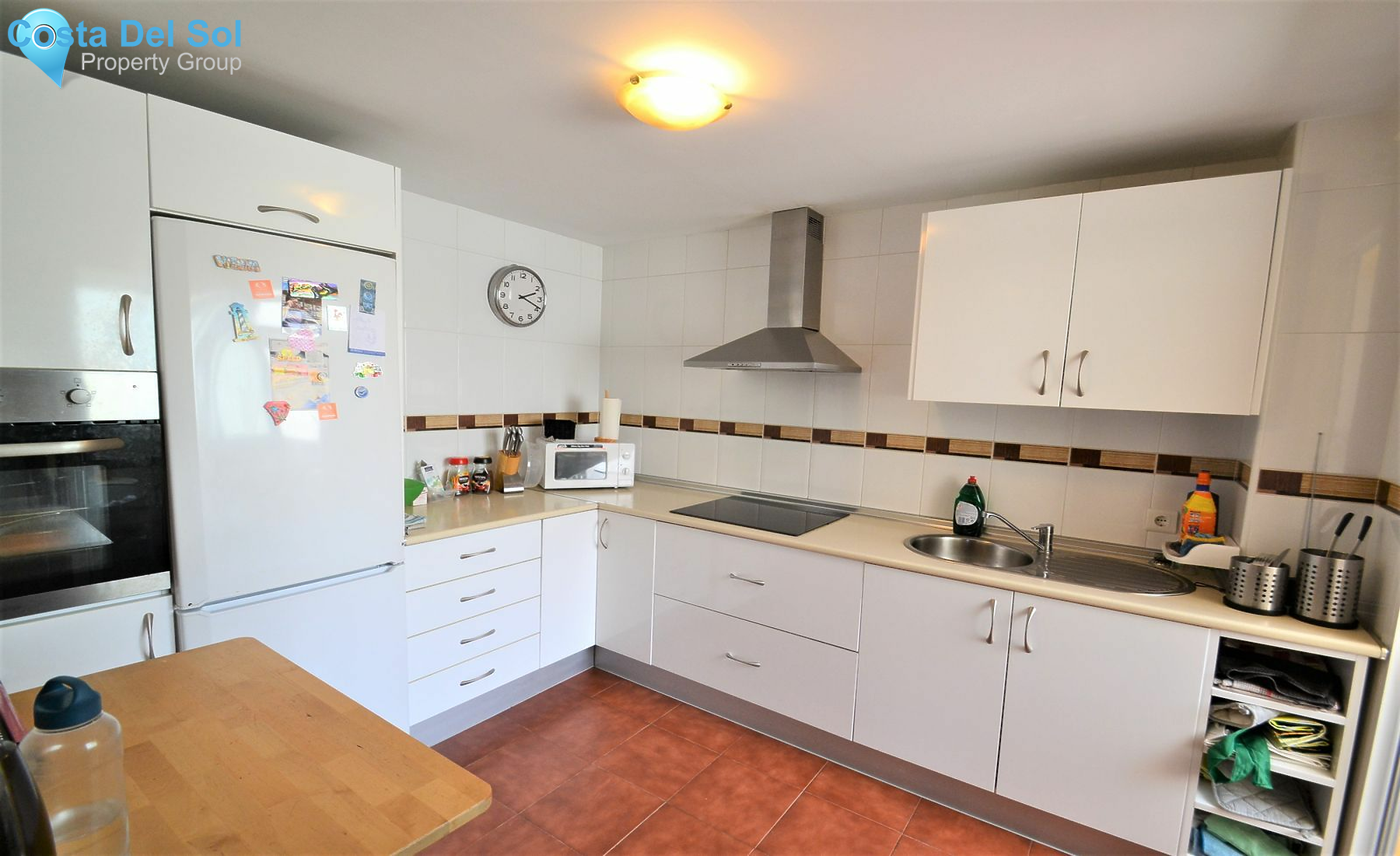 Middle Floor Apartment in Estepona-1396734