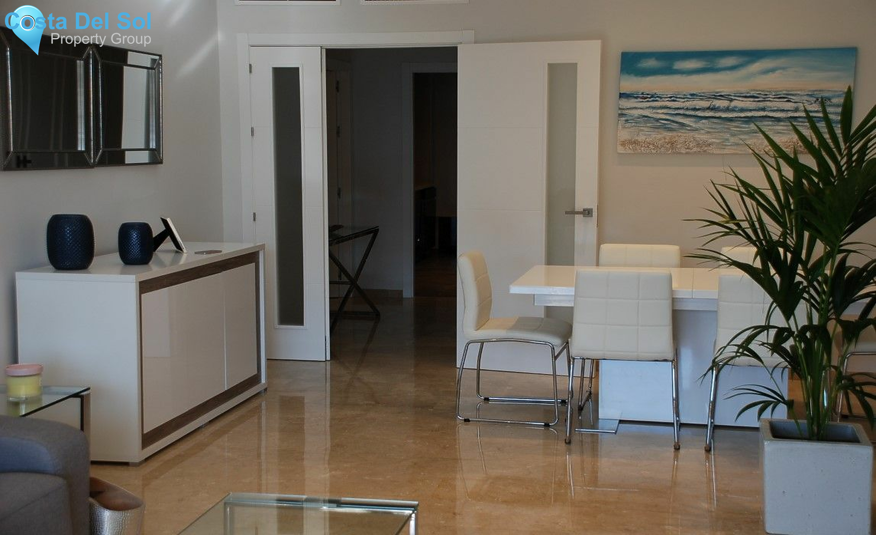 Middle Floor Apartment in Estepona-1418007