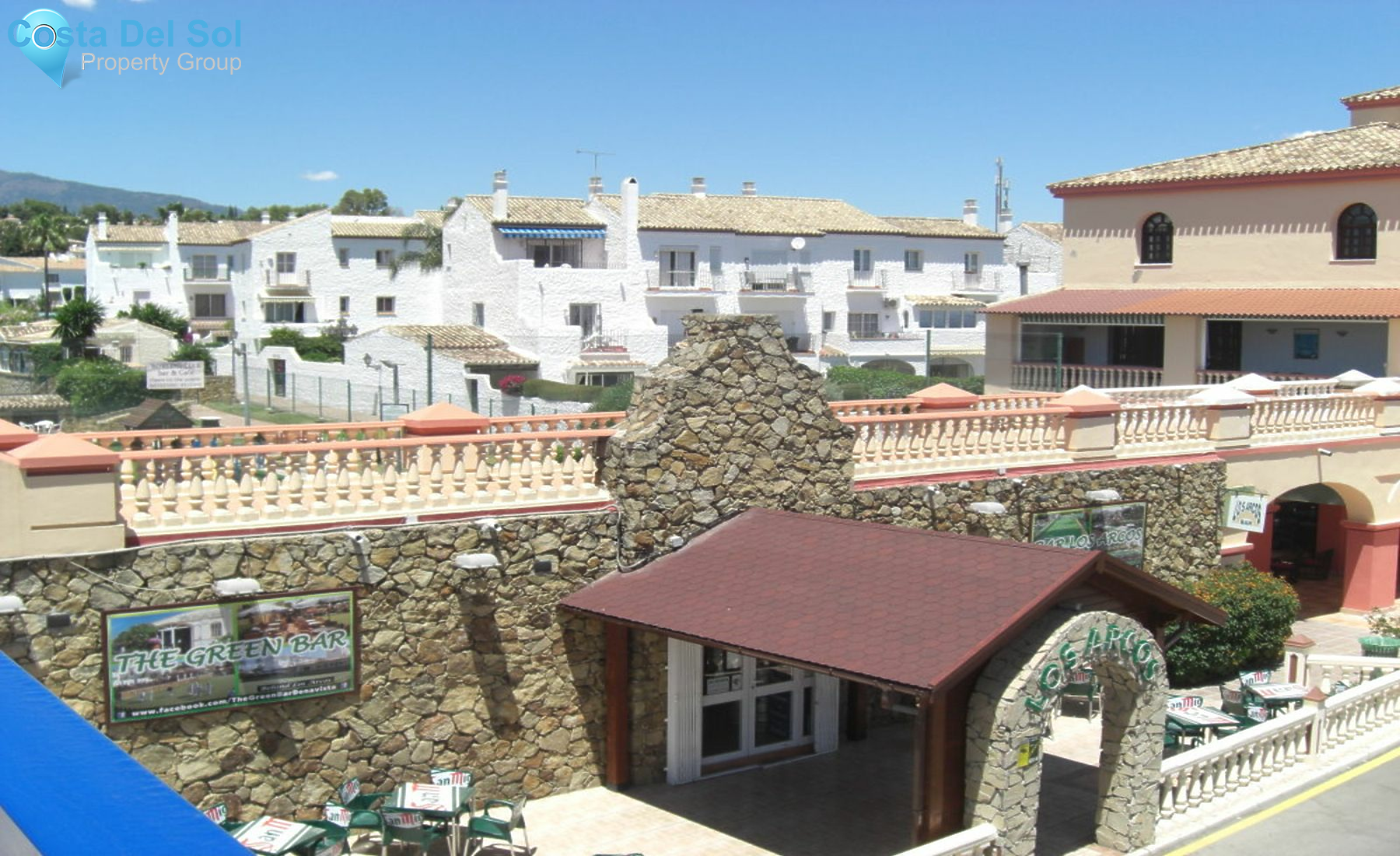 Middle Floor Apartment in Estepona-1420265