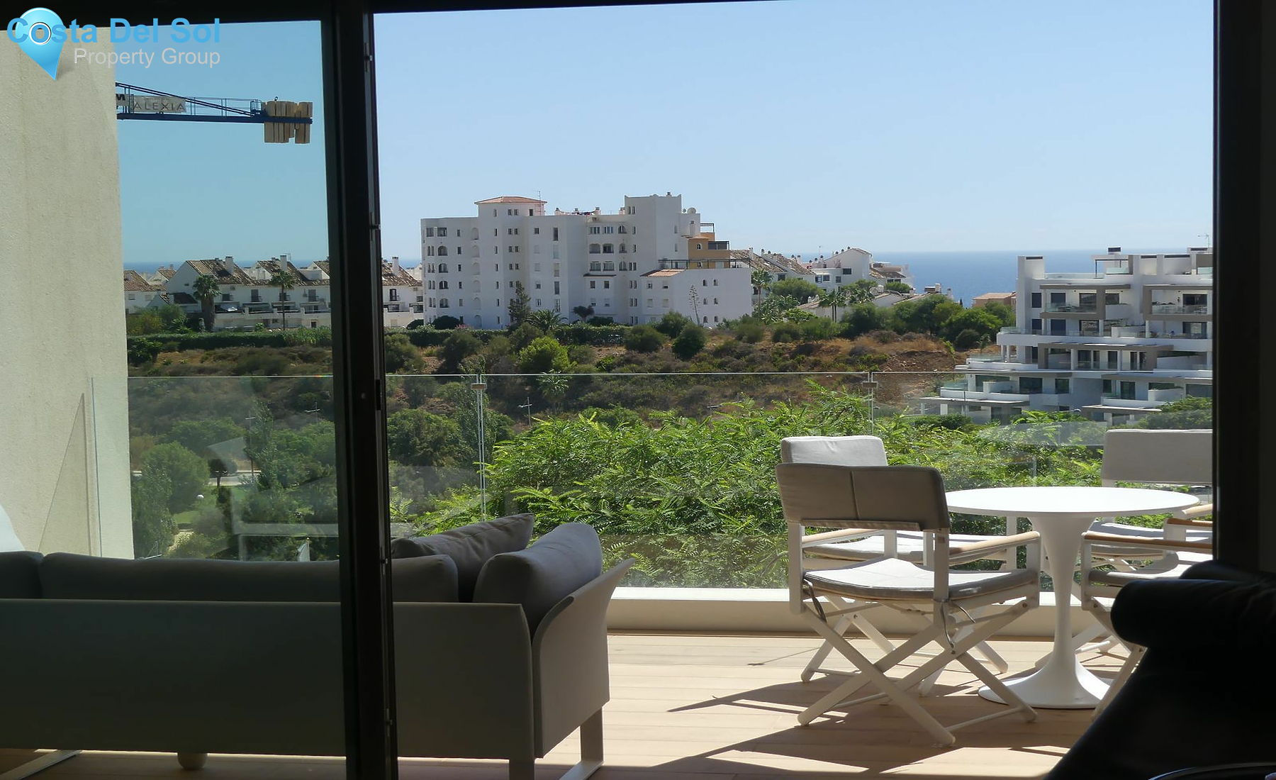 Middle Floor Apartment in Estepona