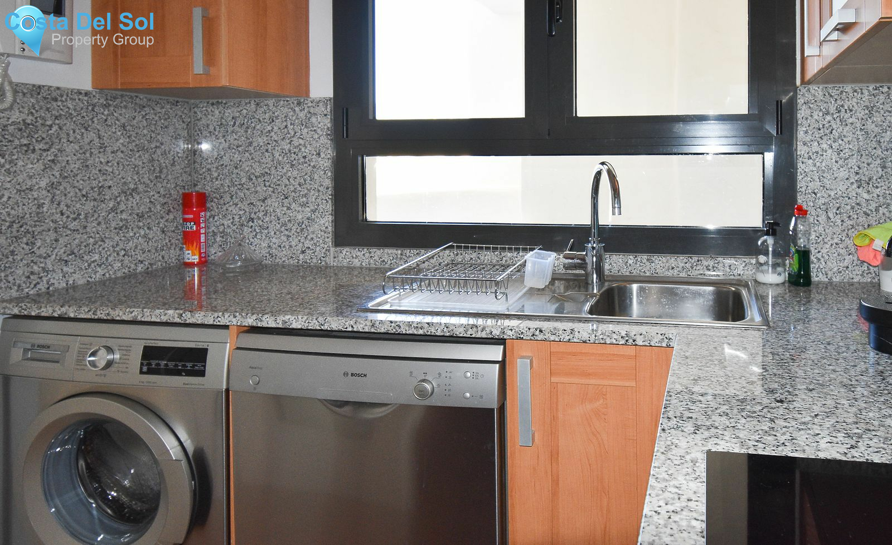 Middle Floor Apartment in Estepona-1421241