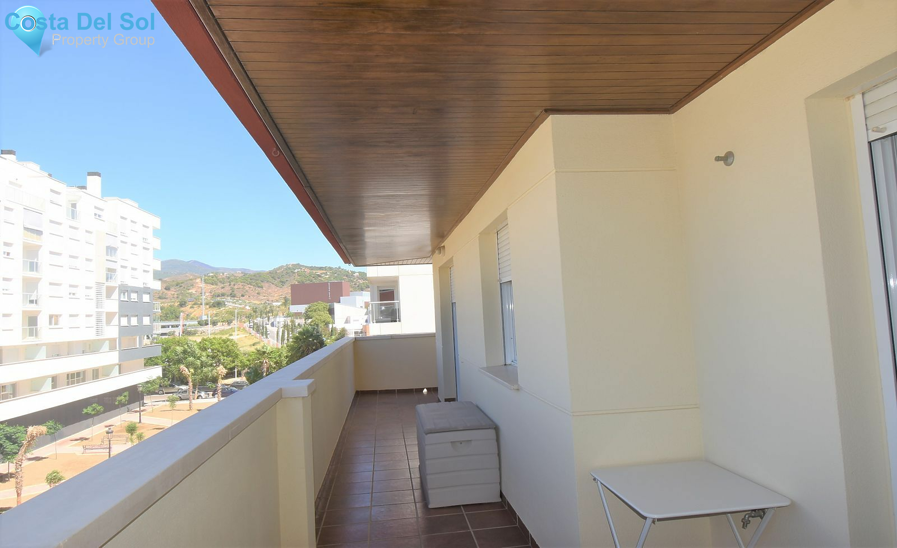 Middle Floor Apartment in Estepona-1427204