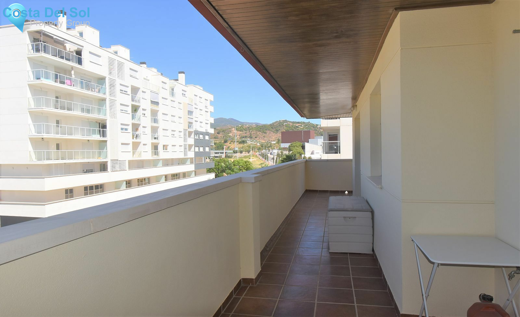 Middle Floor Apartment in Estepona-1427206