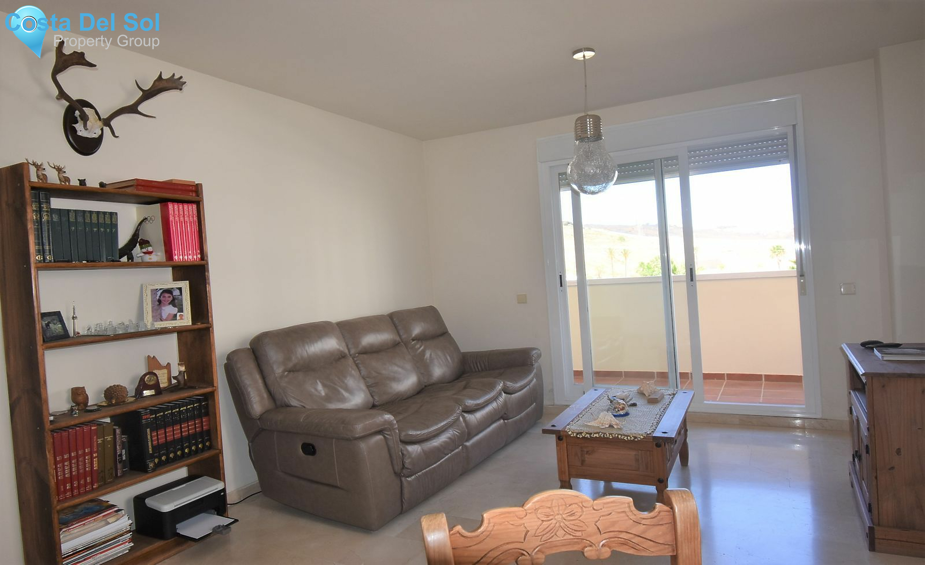 Middle Floor Apartment in Estepona-1427195