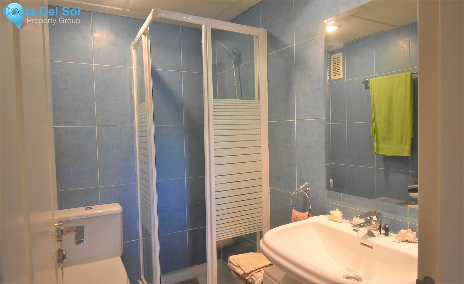 Middle Floor Apartment in Estepona-1427201